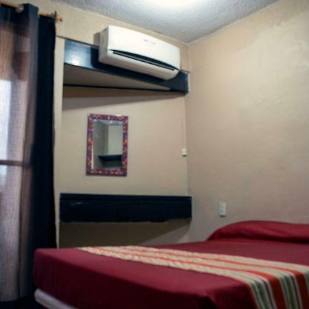 Isabel Suites Zihuatanejo Zewnętrze zdjęcie