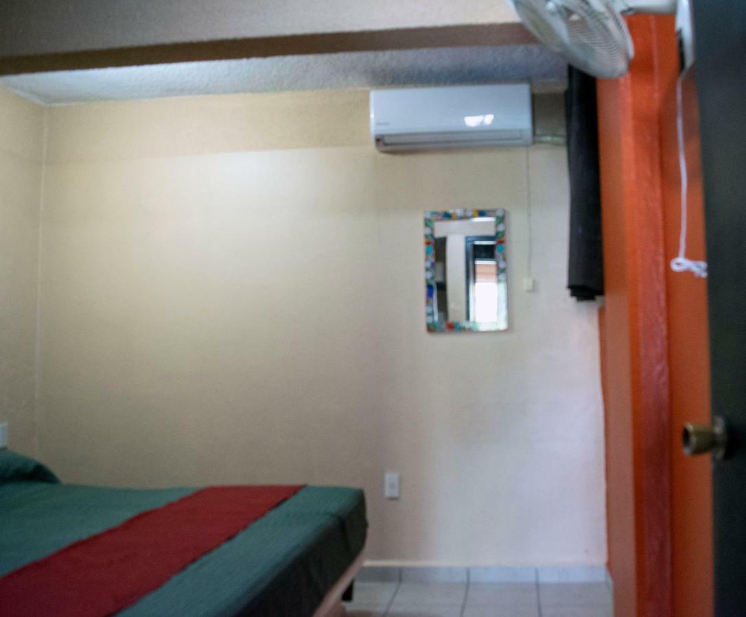 Isabel Suites Zihuatanejo Zewnętrze zdjęcie