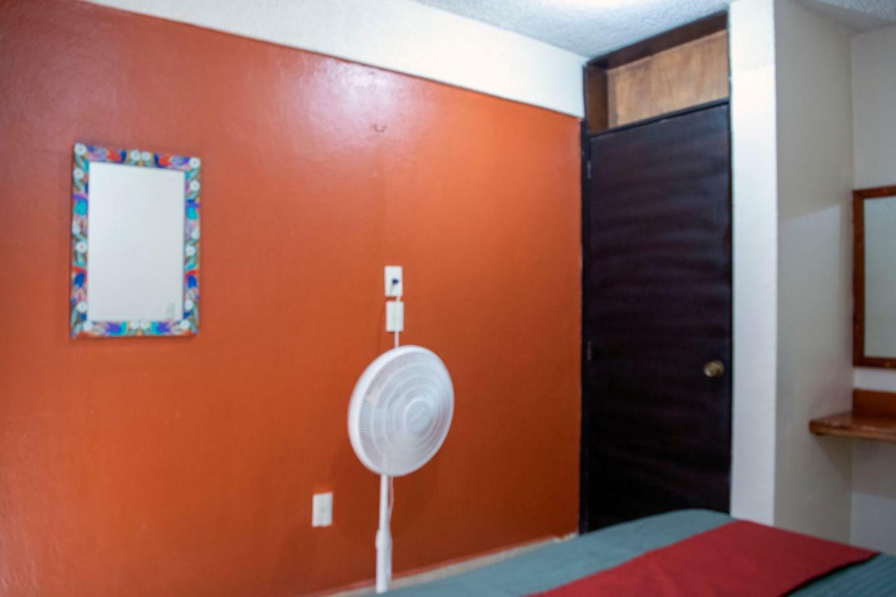 Isabel Suites Zihuatanejo Zewnętrze zdjęcie