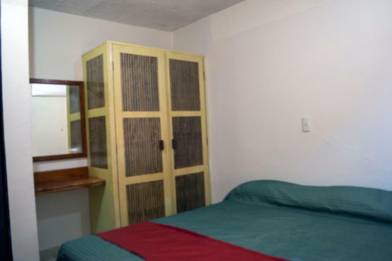Isabel Suites Zihuatanejo Zewnętrze zdjęcie