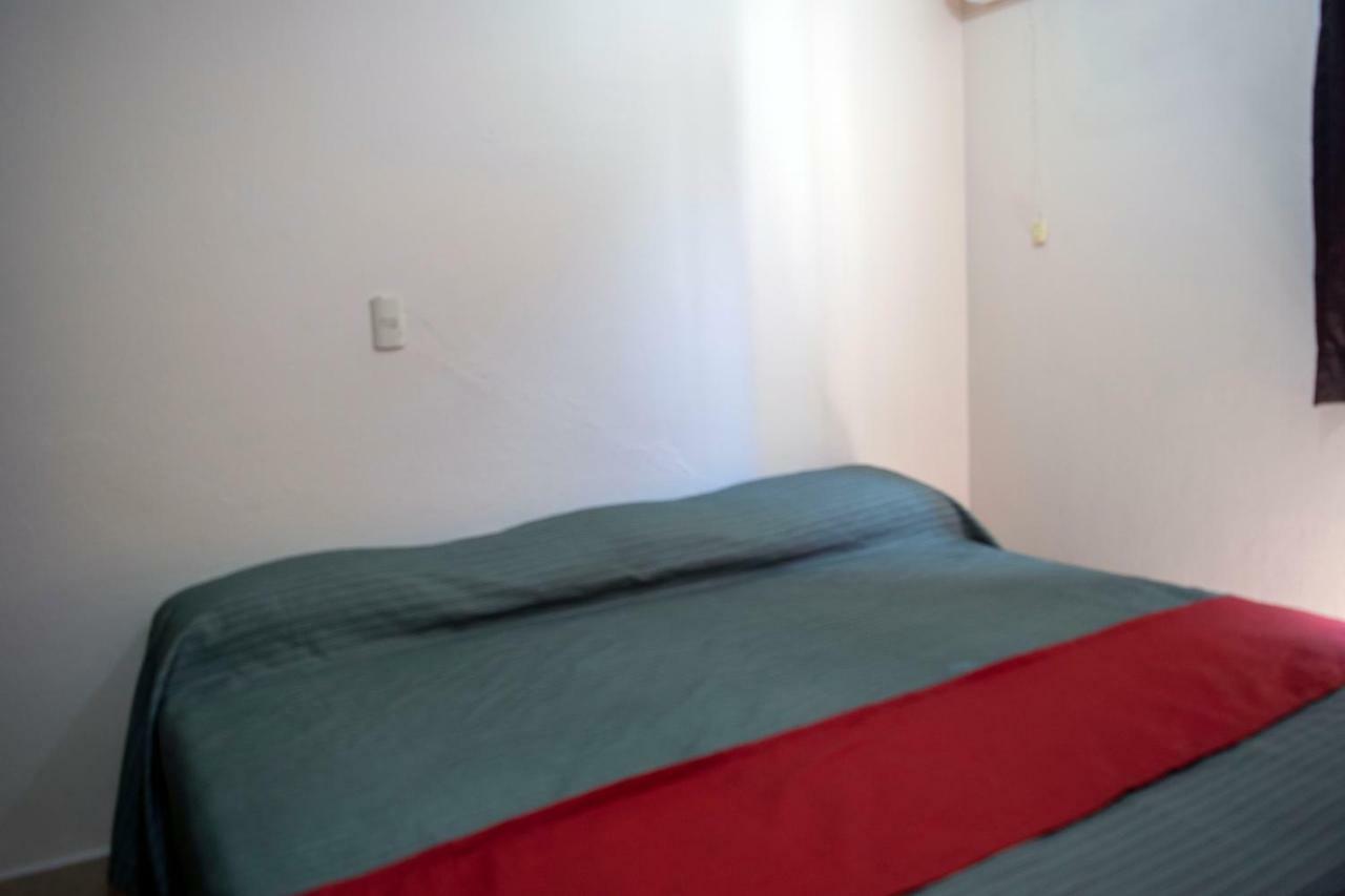Isabel Suites Zihuatanejo Zewnętrze zdjęcie